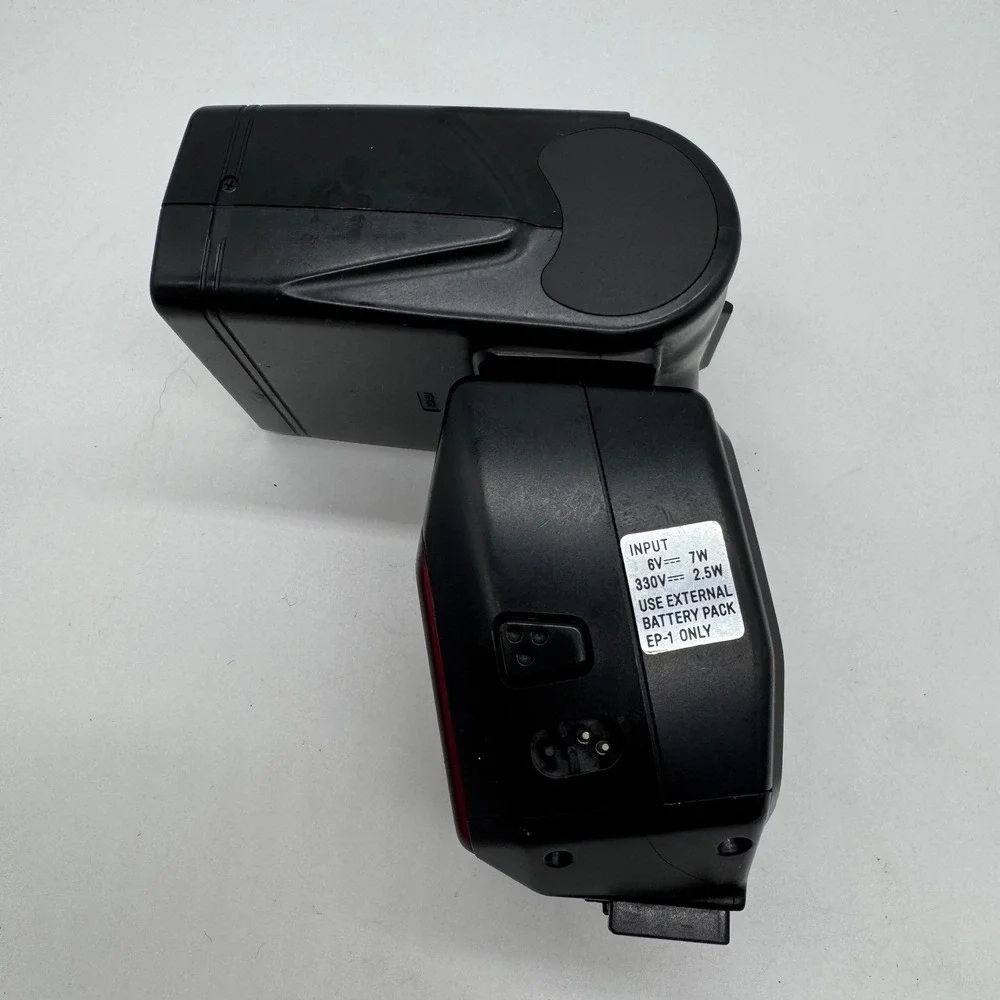 Minolta Maxxum 5200i Program Flash for Maxxum SLR Cameras Black